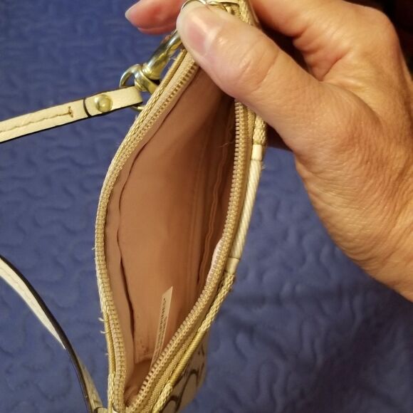 Coach Wristlet - Picture 5 of 5
